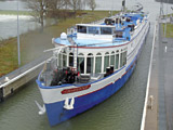 Bateau de croisière sur la Saône